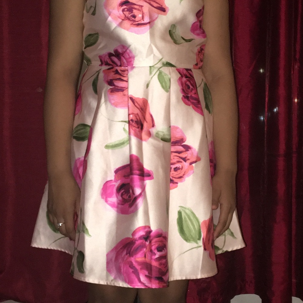 Girl’s formal dress